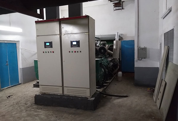 睢縣婦幼保健院兩臺500KW柴油發電機組并機